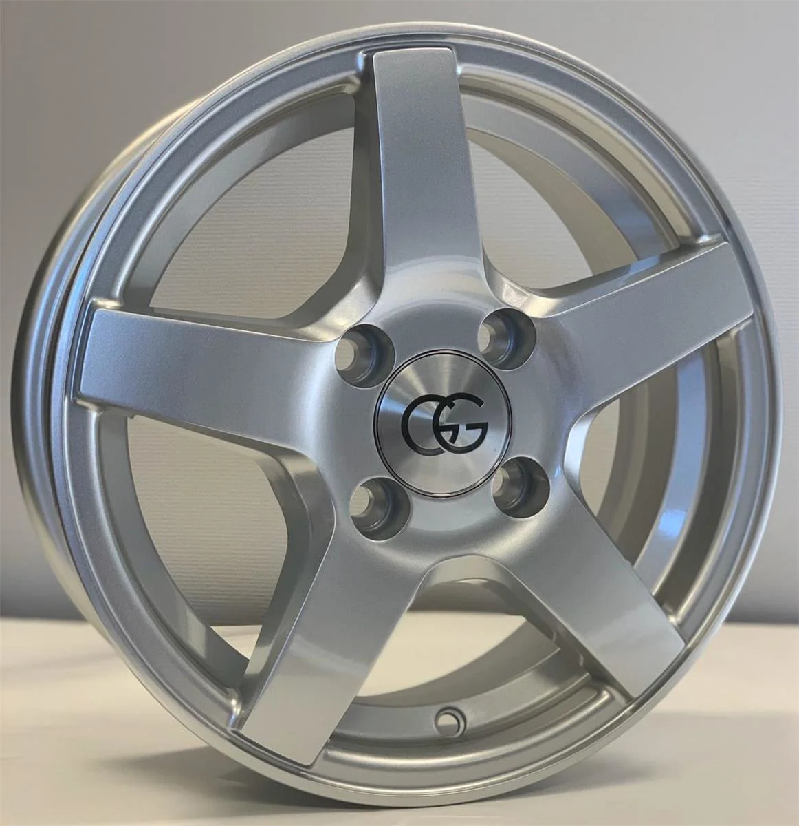 GG GG Trailer 2 Silver aluminiumfälg