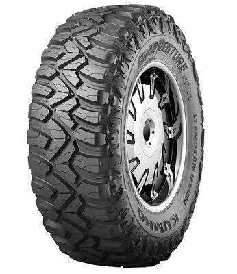 33/13R15 Kumho Road Venture MT71